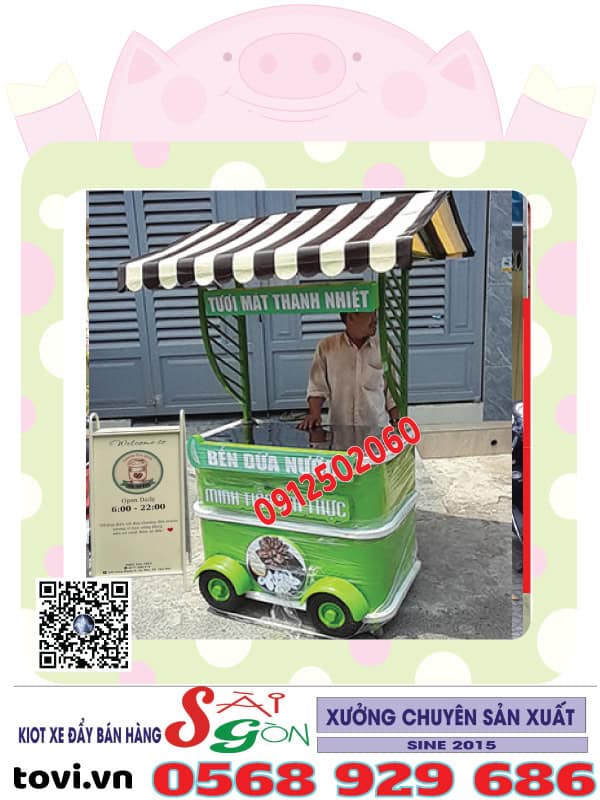 Xe Bán Đồ Ăn Vặt Có Mái Che – Giải Pháp Bán Hàng Lưu Động Hiệu Quả Tại TP.HCM quầy bán hàng di động bằng sắt