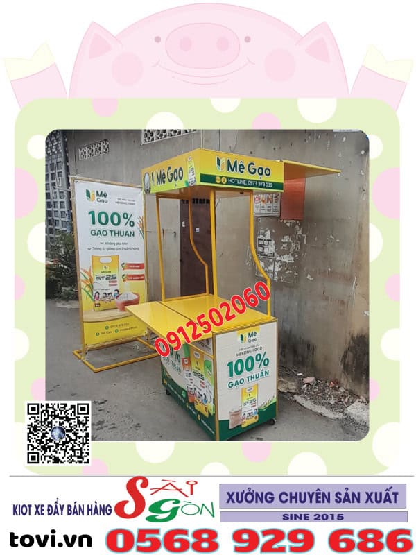 Xe Bán Đồ Ăn Vặt Có Mái Che – Giải Pháp Bán Hàng Lưu Động Hiệu Quả Tại TP.HCM xe booth giới thiệu sản phẩm
